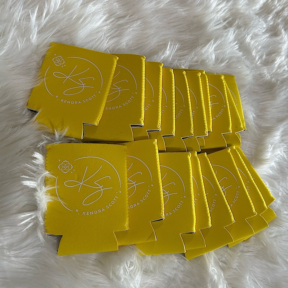 Kendra Scott yellow and white drink holder koozies